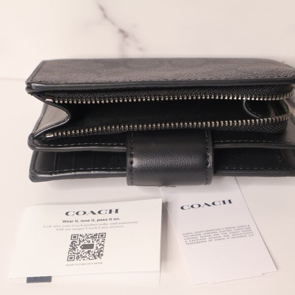 COACH Medium Corner Zip Wallet In Signature Canvas - Picture 7 of 10